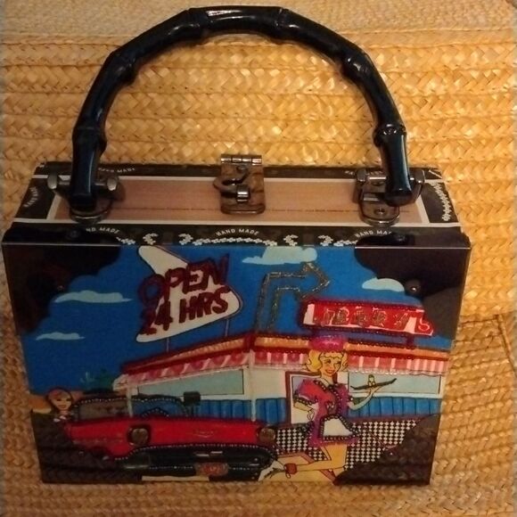 Vintage Style Cigar Box Purse - Picture 1 of 7